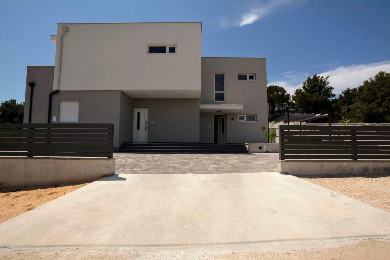 Villa Miggelangelo 迪斯诺 外观 照片